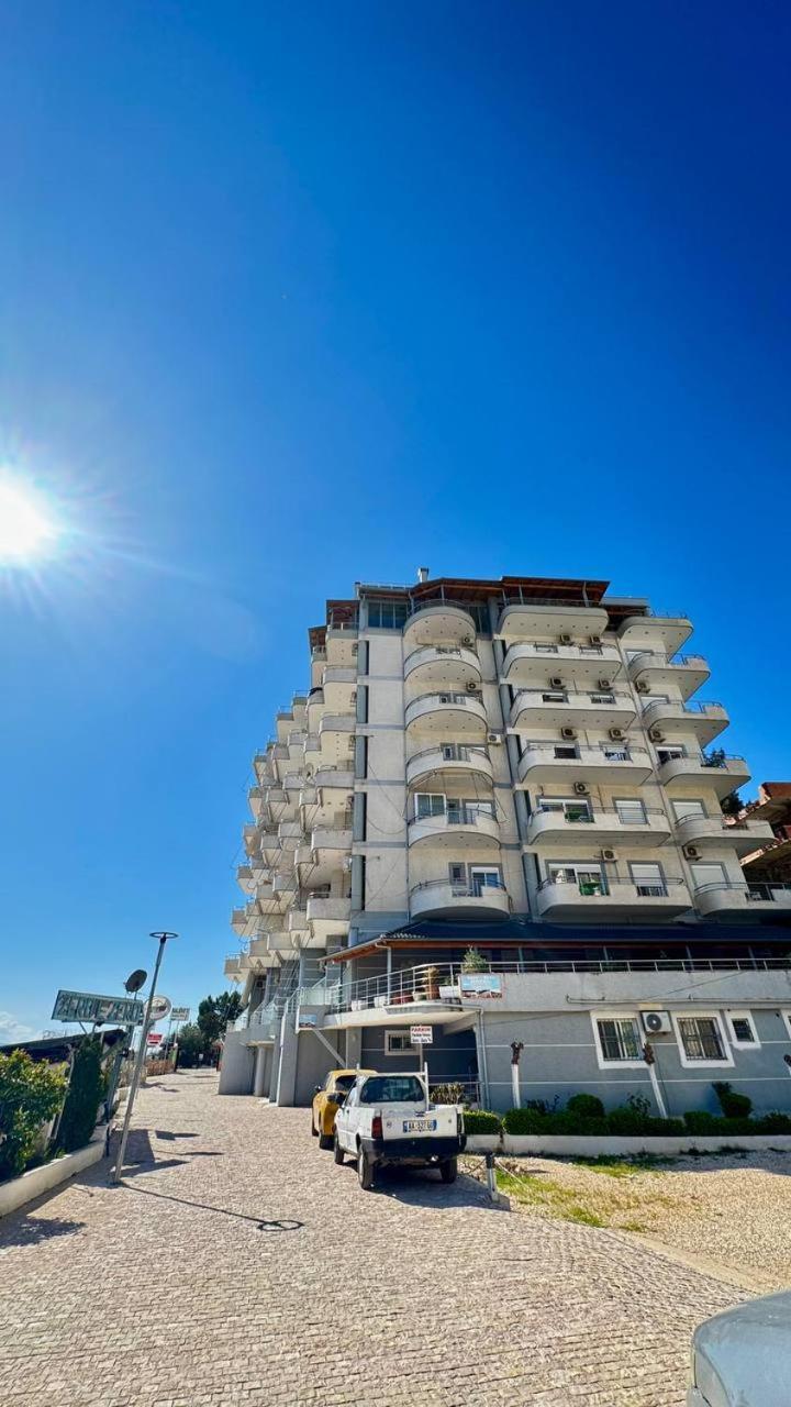 Agora Sea View Apartment Sarandë Exteriör bild